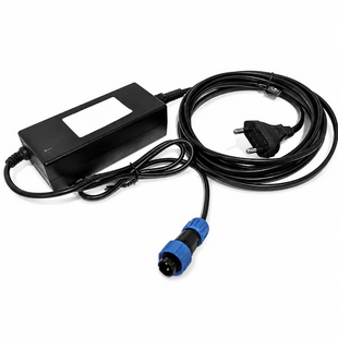 Charger for Avenger Booster 15V 3A