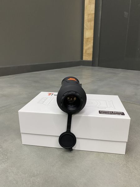 Тепловизионный монокуляр ThermTec Cyclops 319 Pro, 19 мм, NETD&le;25mk 0300 фото