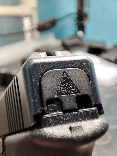 Пластина затвора Glock 0392 фото