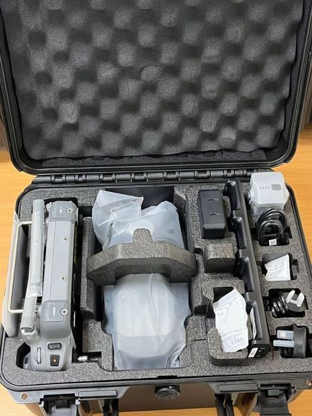 Квадрокоптер DJI Mavic 4E CP.EN.00000574.02 7901 фото