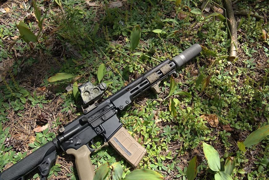 Hypnotoad Sound Moderator-Flash Hider on 1/2"-28, 5.56 mm Olive CRC 3SF003-MIL