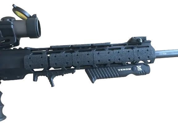 X-Gun Venom SOLO COMBO II GR 1450 Lm Tactical Flashlight with Green Laser on M-LOK
