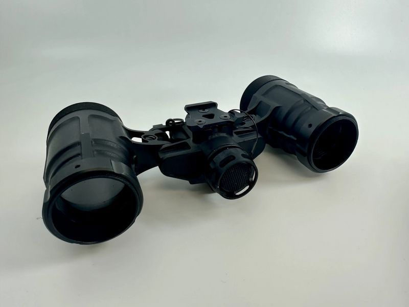 Lightweight UANVB-R night vision goggles housing made of durable Katana LEMO aluminum