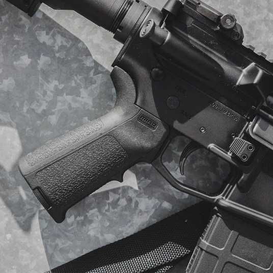 Magpul MIAD GEN 1.1 Grip Kit Type 1 Modular Pistol Grip. MAG520