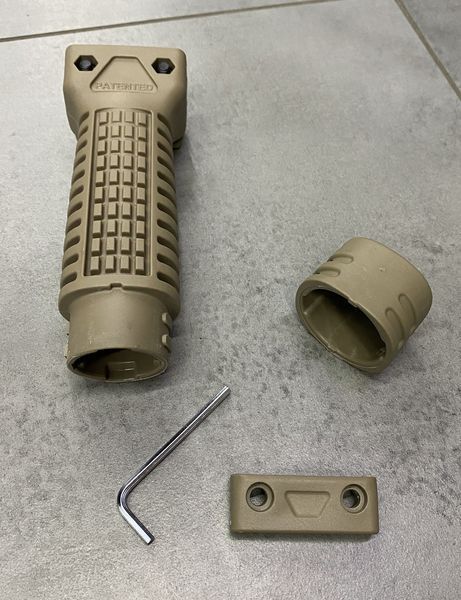 Рукоятка передня DLG TACTICAL (DLG-115), колір Койот, з відсіком, з планкою Пікатінні, рукоятка перенесення вогню 0228 фото